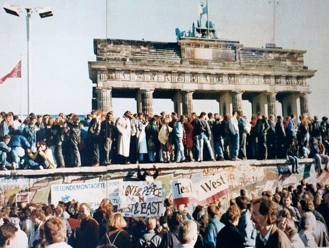 Fall of the Berlin Wall + 30 years